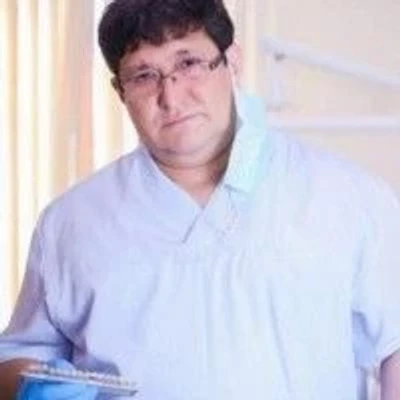 Ташходжаев Кахрамон Абдулвасикович — Стоматолог